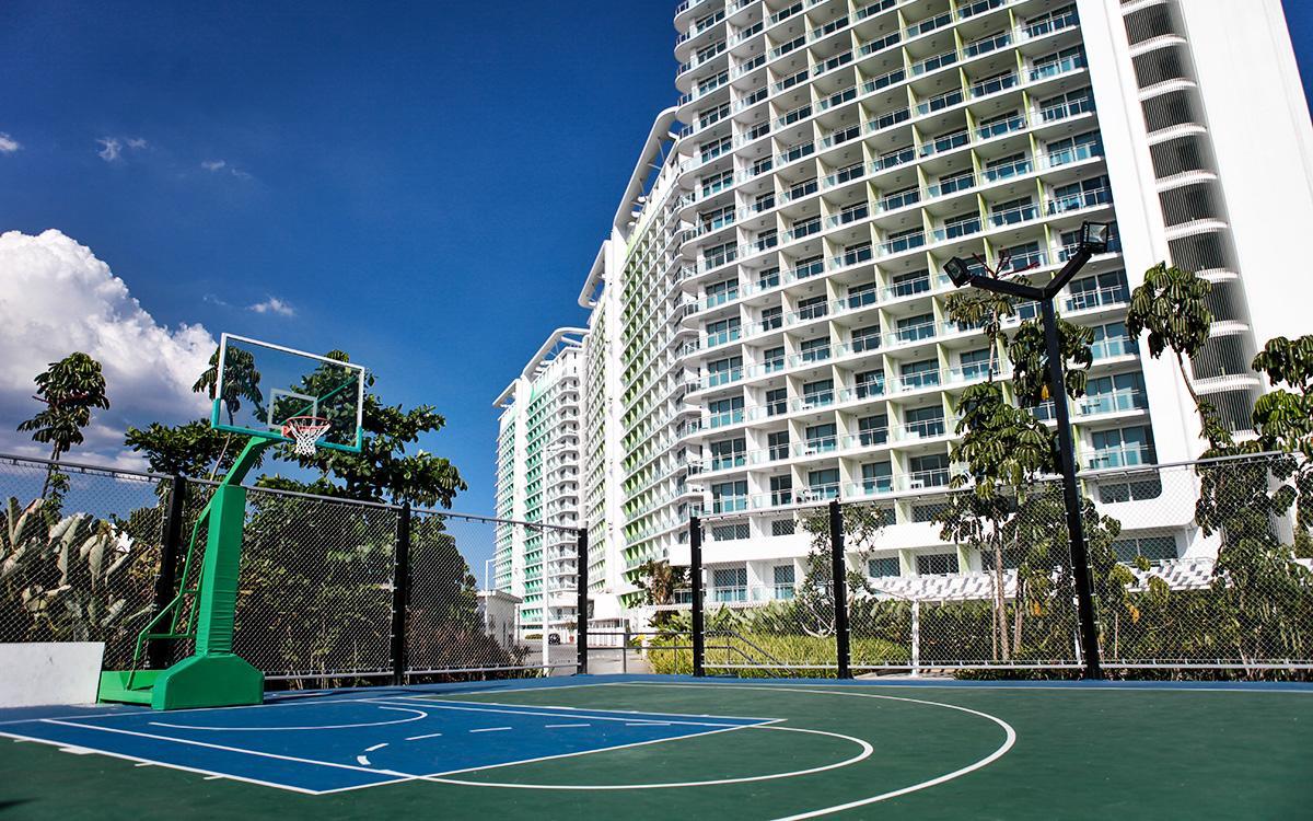 Azure C7 Balcony, Wifi, Near Mall Airport Apartment Manila Exterior photo