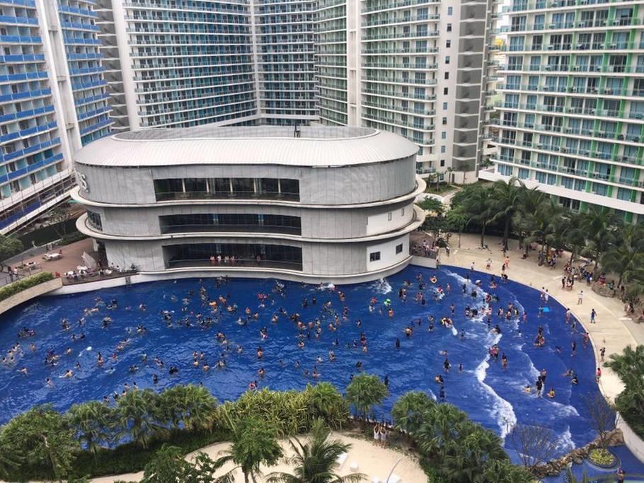 Azure C7 Balcony, Wifi, Near Mall Airport Manila Exterior photo